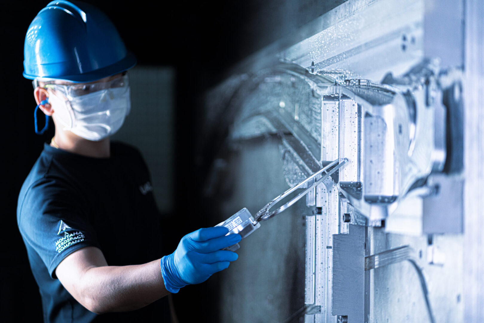 Tập đoàn Montana Aerospace quyết định mở Nhà máy Linh kiện hàng không vũ trụ Sunshine tại Đà Nẵng.